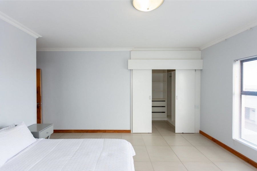 5 Bedroom Property for Sale in Calypso Beach Western Cape